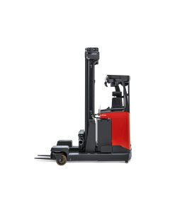 Der Linde R20 F Schubmaststapler eignet sich besonders gut zum Transport von Langgut.